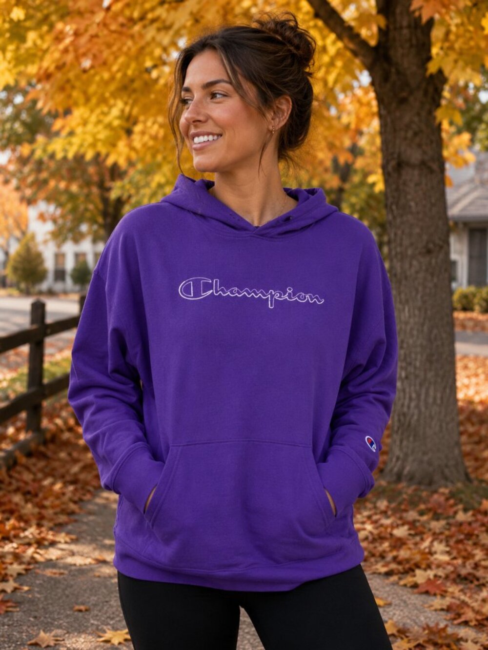 Champion Women’s Purple Relaxed Pullover Hoodie Cotton size Medium
